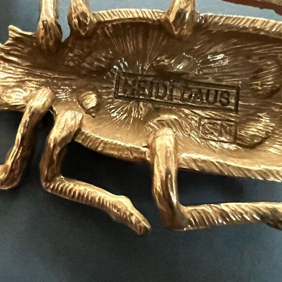 💙 Heidi DAUS Unique & Colorful Swarovski Crystal Blue Beetle Drop Earrings 💙 - Picture 7 of 8